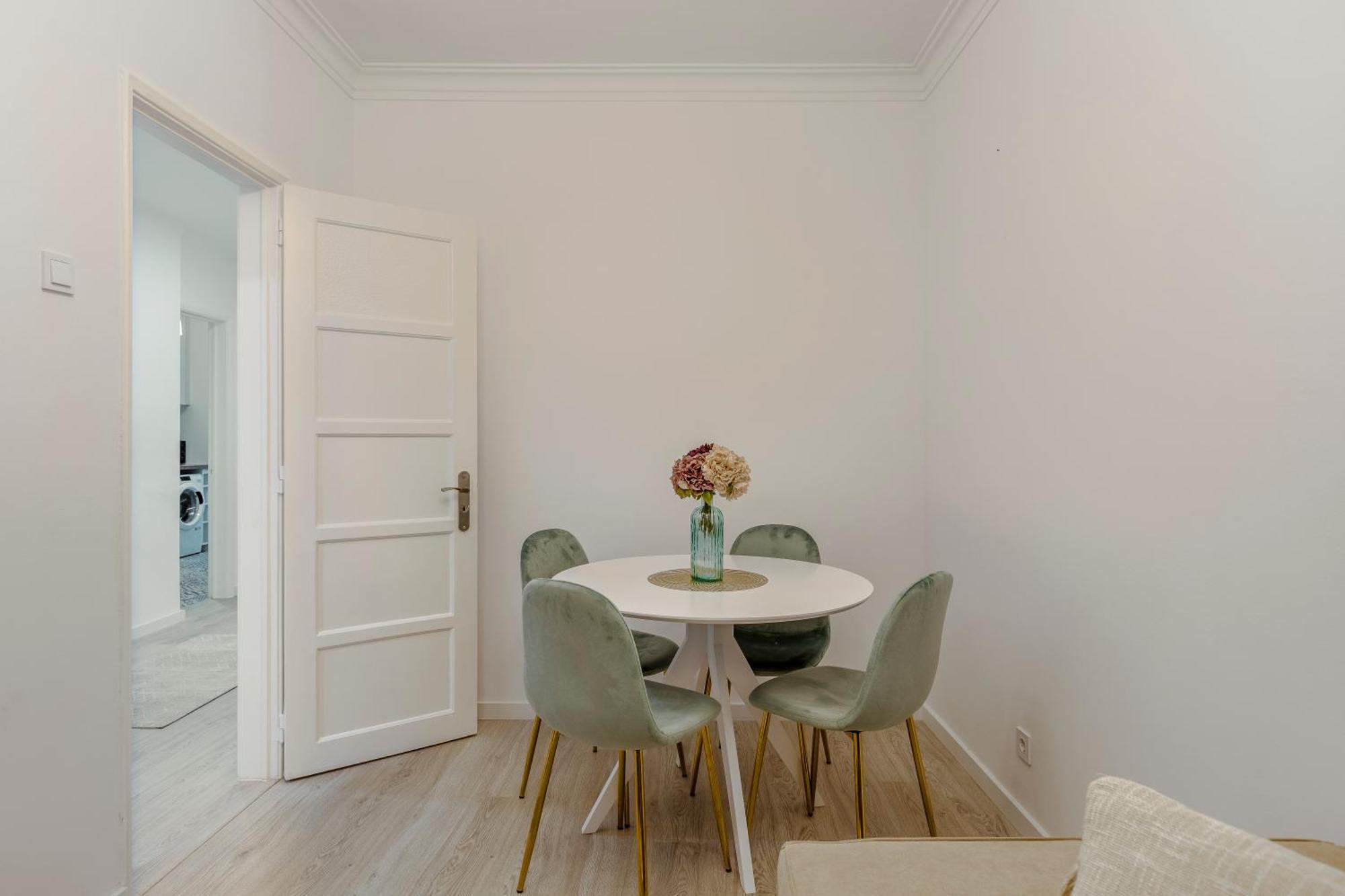 Apartamento Goa Amadora Bagian luar foto